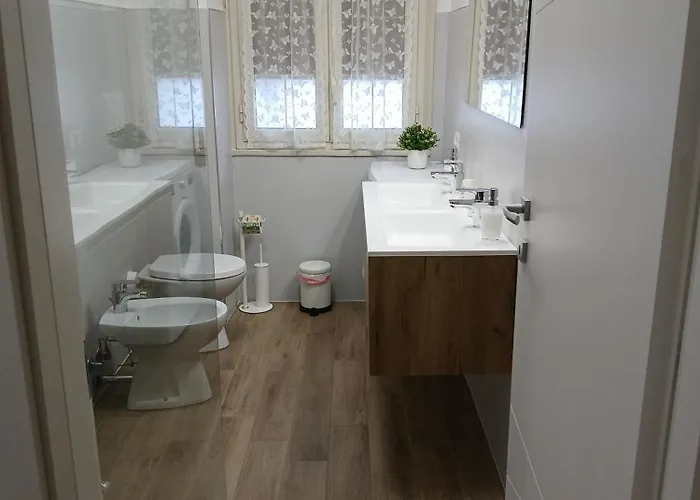 Giuliana Apartment