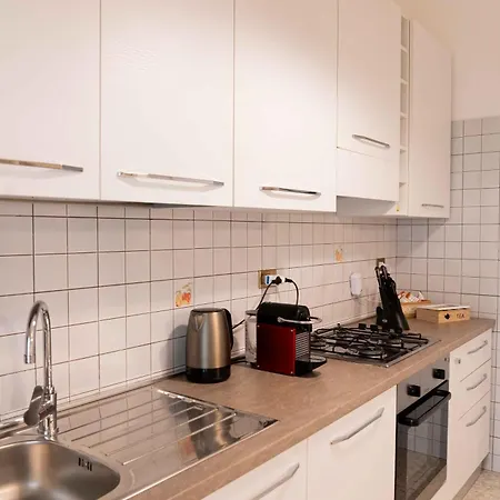 Giuliana Appartement *